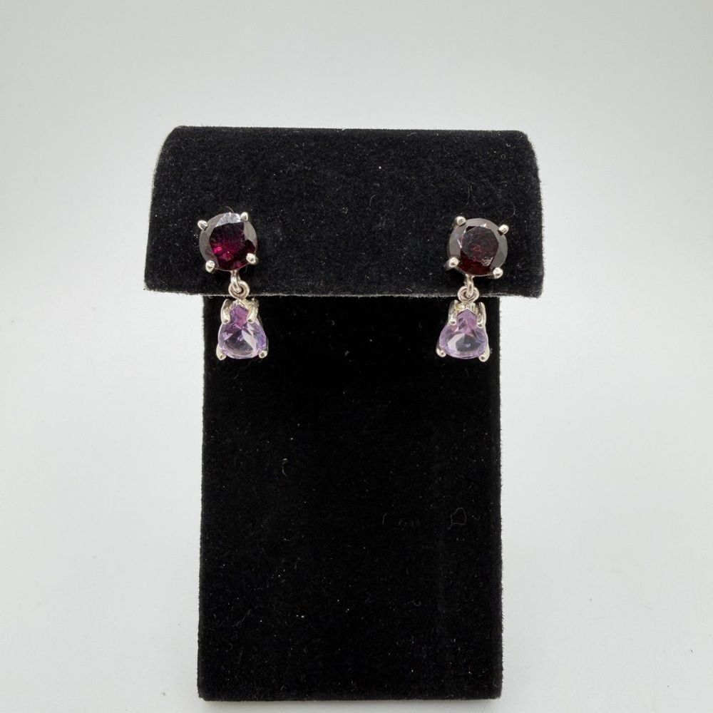 NWOT faceted, 7mm garnet, 8x6 amethyst dangle earrings in sterling silver!